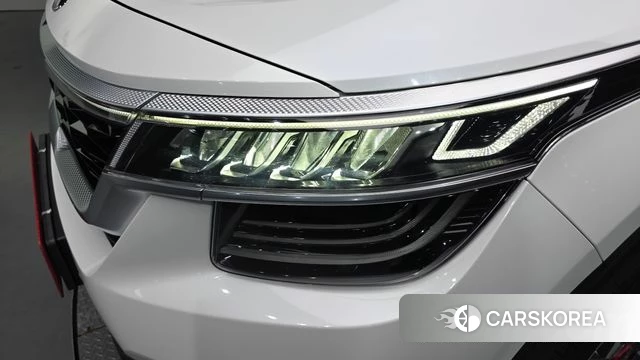 Kia Seltos id 4402661 из Кореи 14