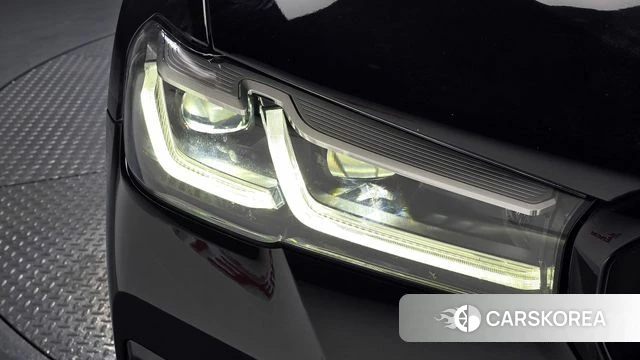 BMW 5 Series (G30) id 4692809 из Кореи 14