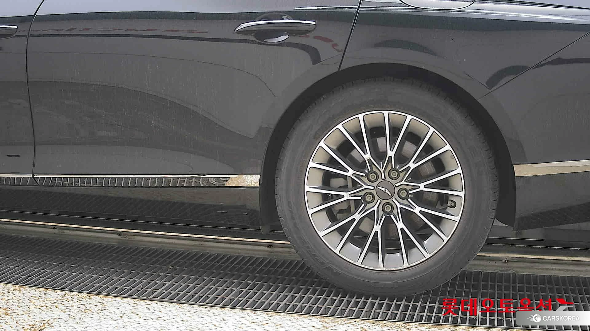 Hyundai G80 id 4289360 из Кореи 14