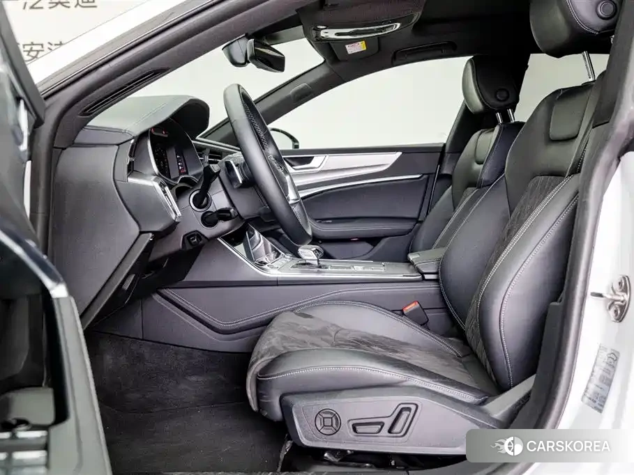 Audi A7L id 4669397 из Китая 14