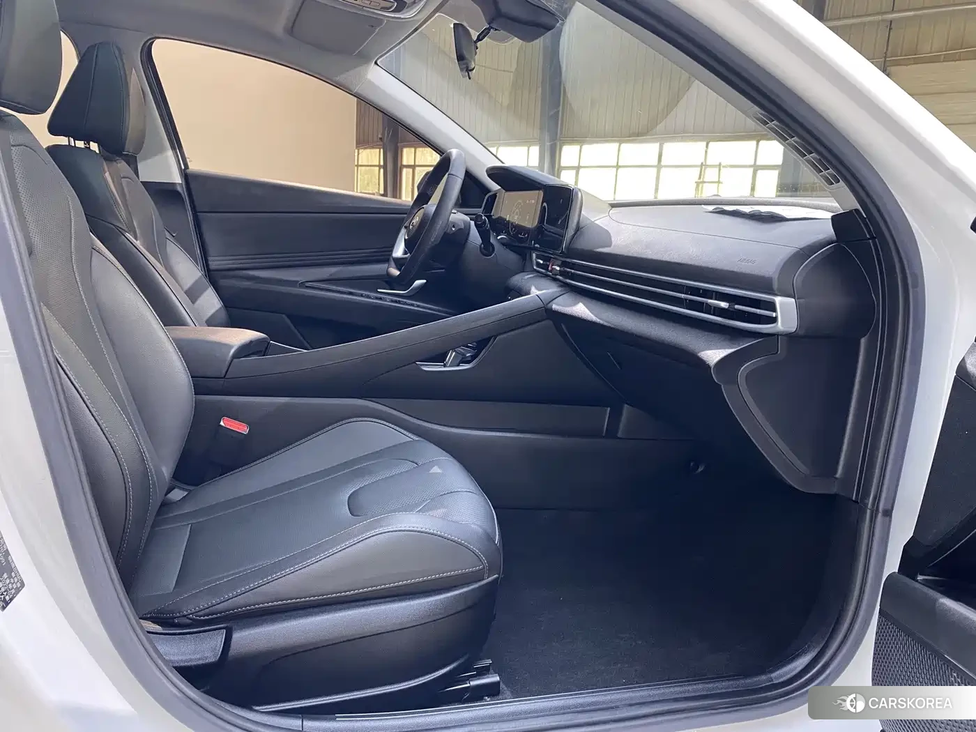 Hyundai Elantra id 4649288 из Китая 14