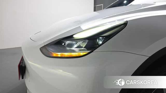 Tesla Model Y id 4488305 из Кореи 14