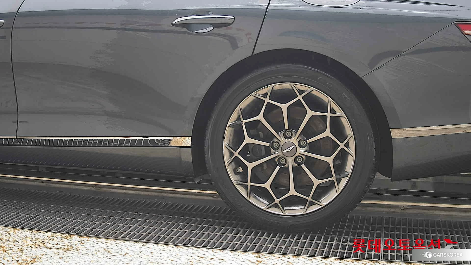 Hyundai G80 id 4909170 из Кореи 14