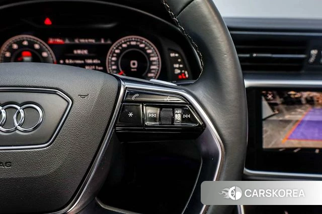 Audi A7L id 4278725 из Китая 14