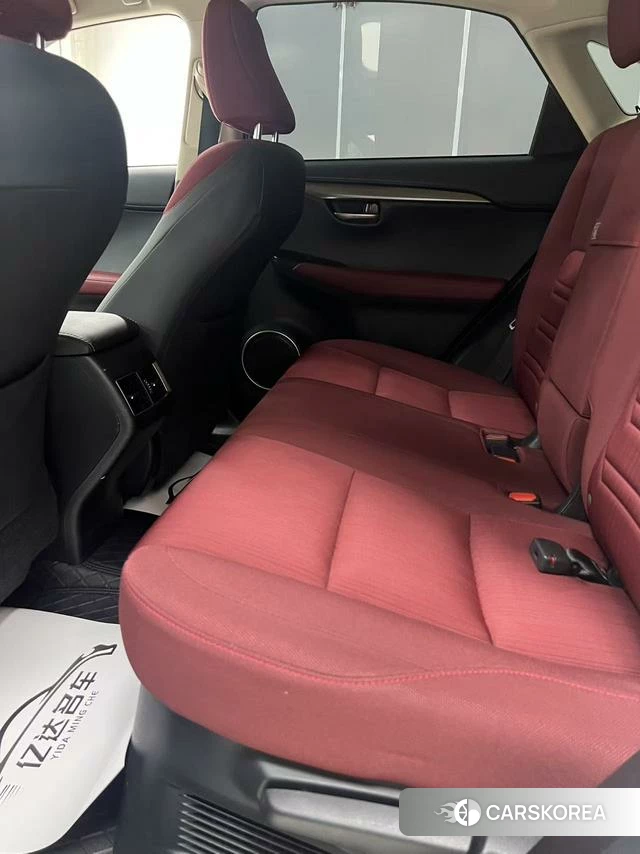 Lexus NX id 4207766 из Китая 14