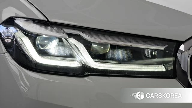 BMW 5 Series (G30) id 4899240 из Кореи 14