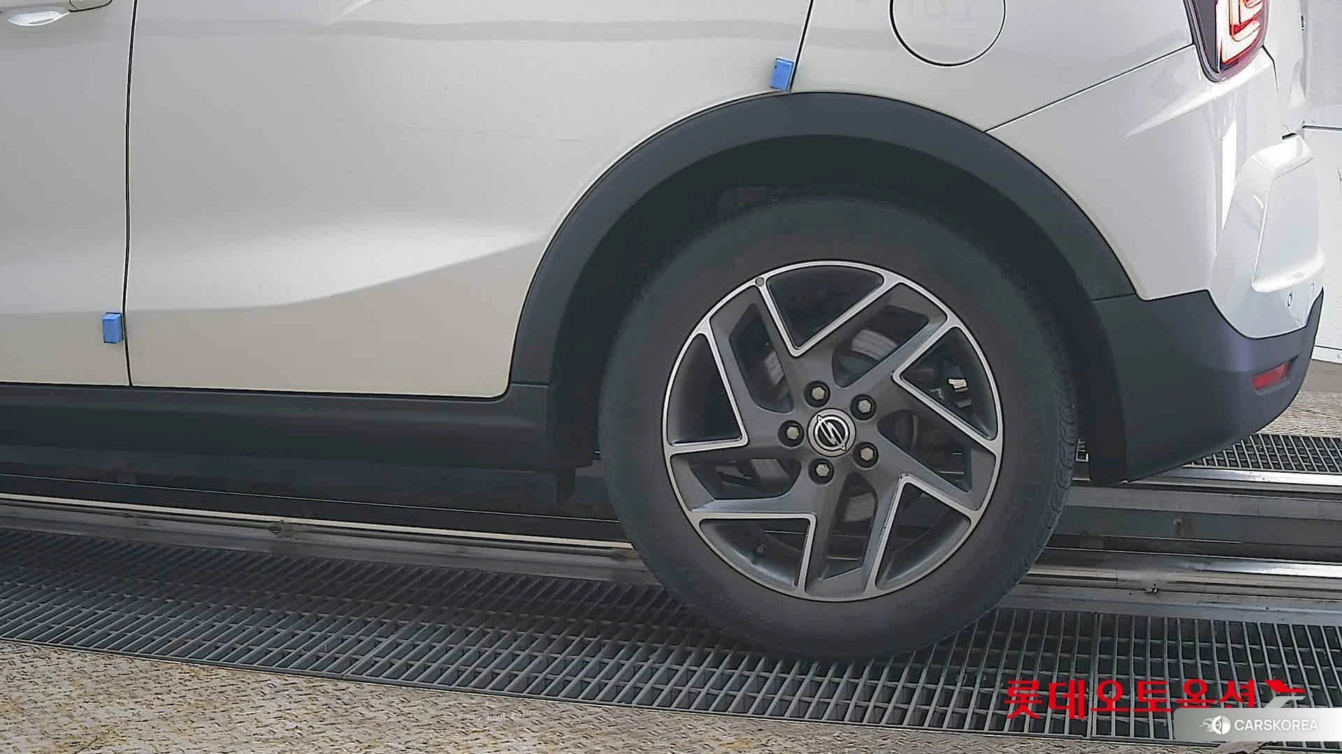 SsangYong Tivoli id 3882194 из Кореи 14