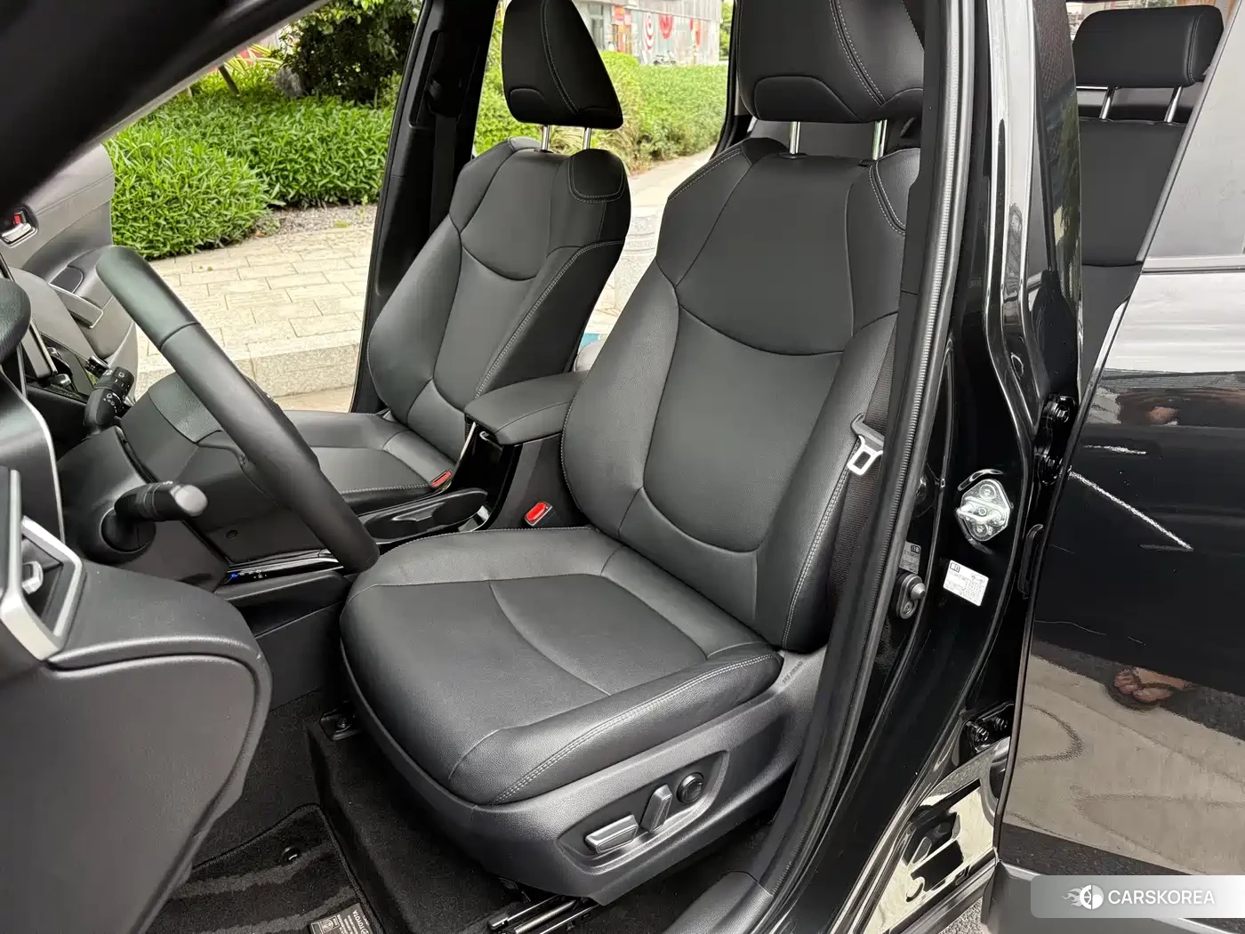 Toyota Corolla id 4669224 из Китая 14