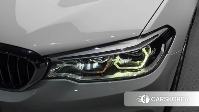 BMW 5 Series (G30) id 4652347 из Кореи 14