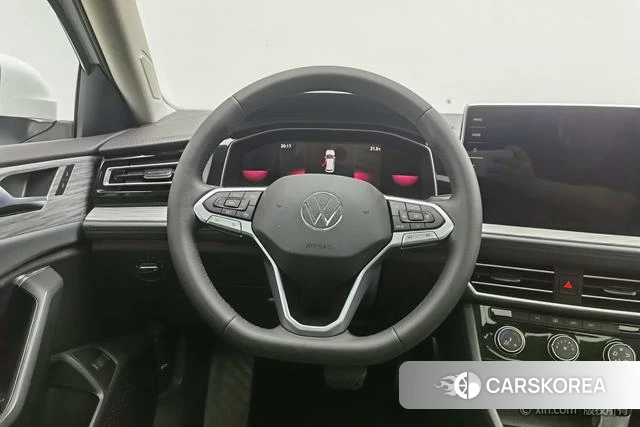 Volkswagen Sagitar id 4307084 из Китая 14