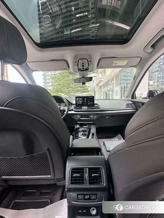 Audi Q5L id 4307757 из Китая 14