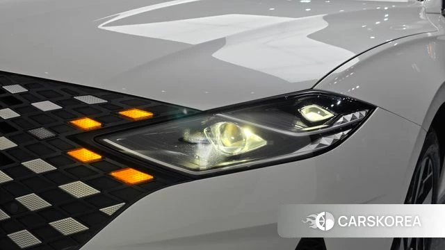 Hyundai The New Grandeur IG Hybrid id 4670986 из Кореи 14