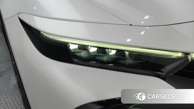 Toyota Crown Crossover id 4607840 из Кореи 14