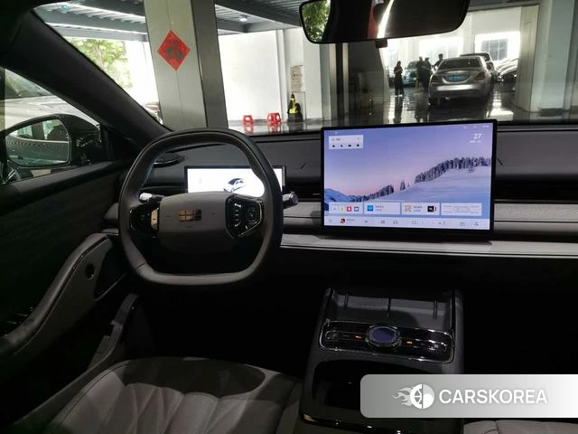 Geely Galaxy Galaxy Sparkle 8 PHEV id 4220909 из Китая 14