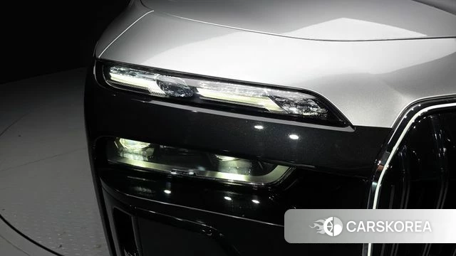 BMW 7 Series (G70) id 4223108 из Кореи 14