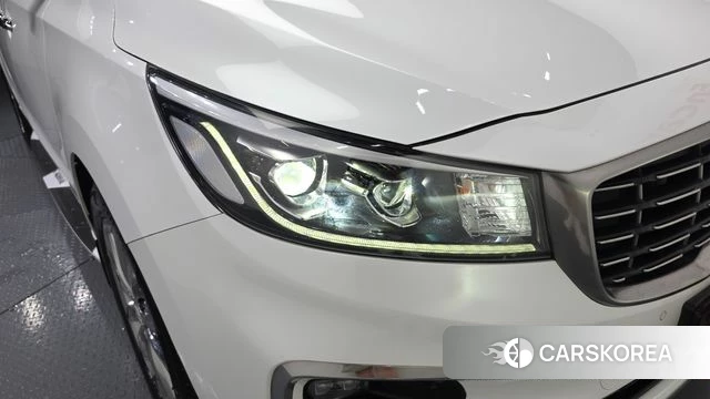 Kia The New Carnival id 4465626 из Кореи 14