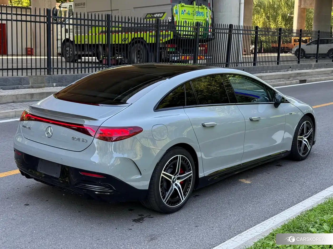 Mercedes-Benz EQE AMG id 4601017 из Китая 14