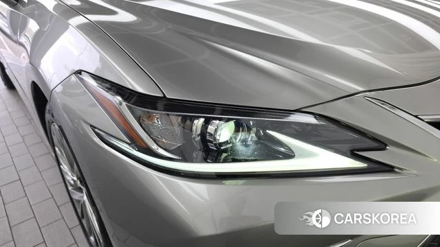 Lexus ES300h 7th generation id 4792875 из Кореи 14