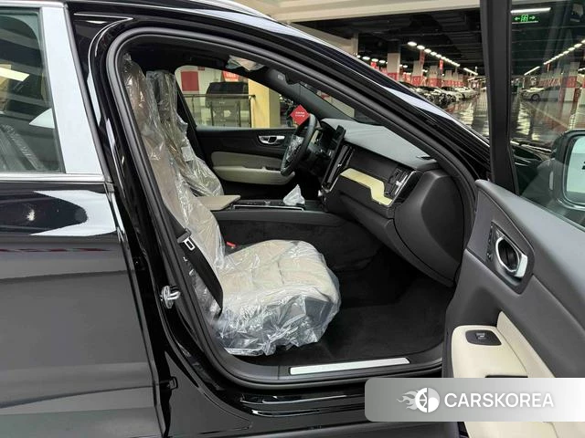 Volvo XC60 id 3927142 из Китая 14
