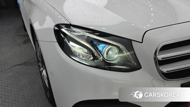 Mercedes-Benz E-Class W213 id 4605271 из Кореи 14
