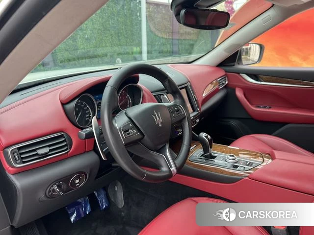 Maserati Levante id 4213182 из Китая 14