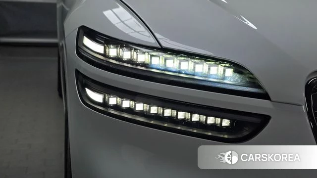 Genesis GV70 id 4578447 из Кореи 14