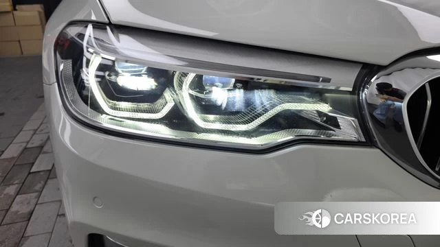 BMW 5 Series (G30) id 4581167 из Кореи 14