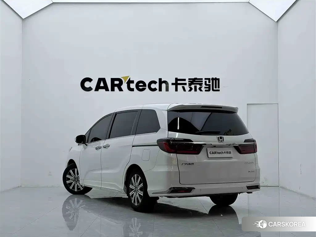 Honda Odyssey id 4547958 из Китая 14