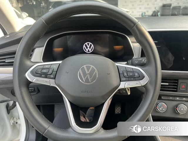 Volkswagen Bora id 4277012 из Китая 14