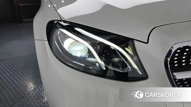 Mercedes-Benz E-Class W213 id 4411374 из Кореи 14