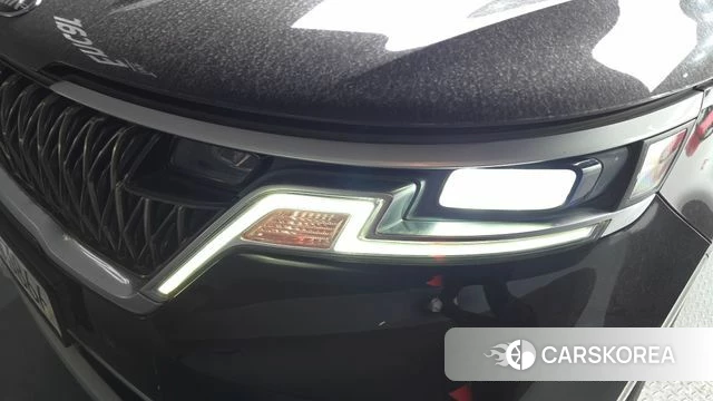 Kia Carnival 4th generation id 4310196 из Кореи 14