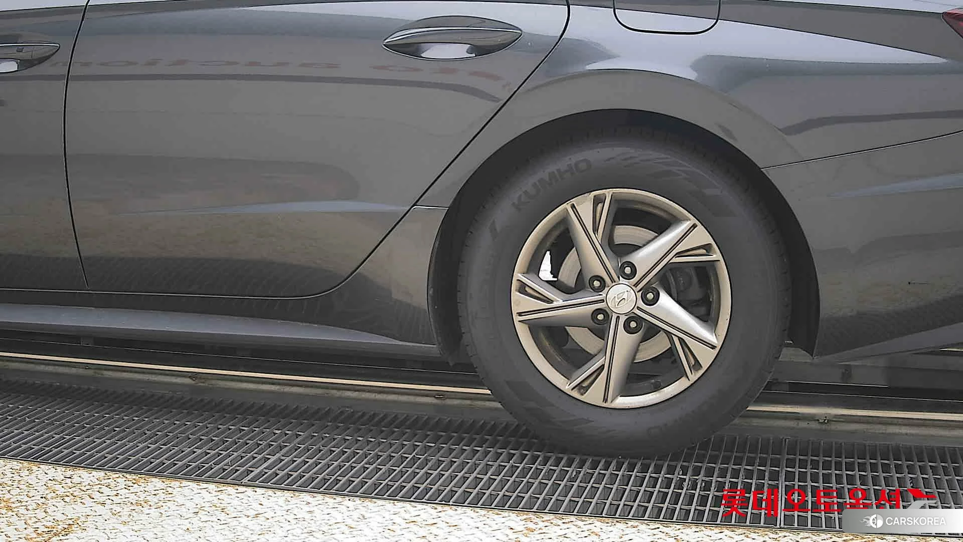 Hyundai Sonata id 4498393 из Кореи 14
