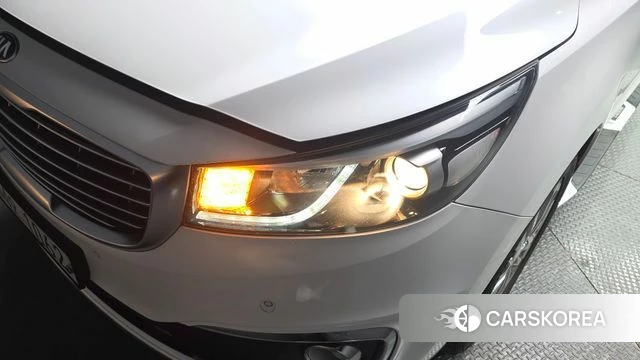 Kia All New Carnival id 4459742 из Кореи 14