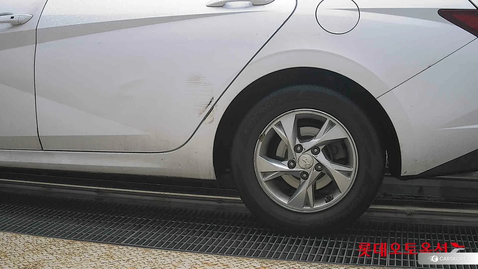 Hyundai Avante id 4352356 из Кореи 14