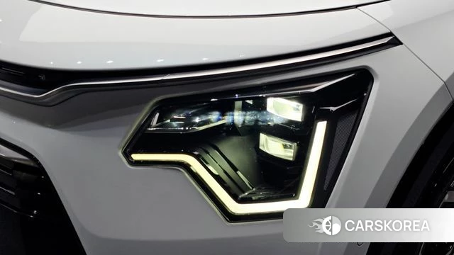Kia Di Ol Nu Niro id 4899080 из Кореи 14
