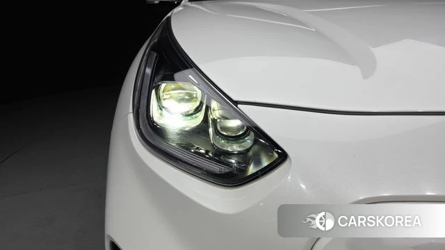 Kia Niro Plus id 4687551 из Кореи 14