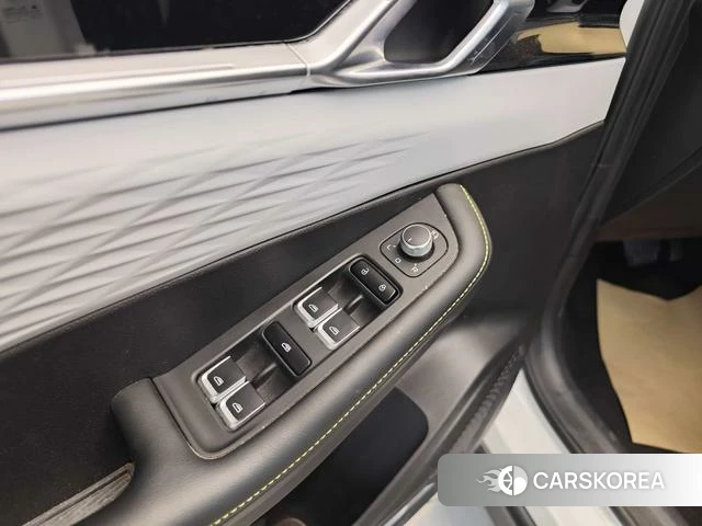 Geely Automobile Binyue id 4220664 из Китая 14