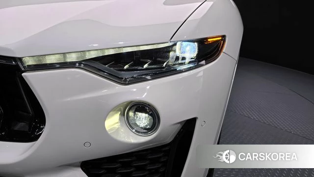 Maserati Levante id 4281973 из Кореи 14
