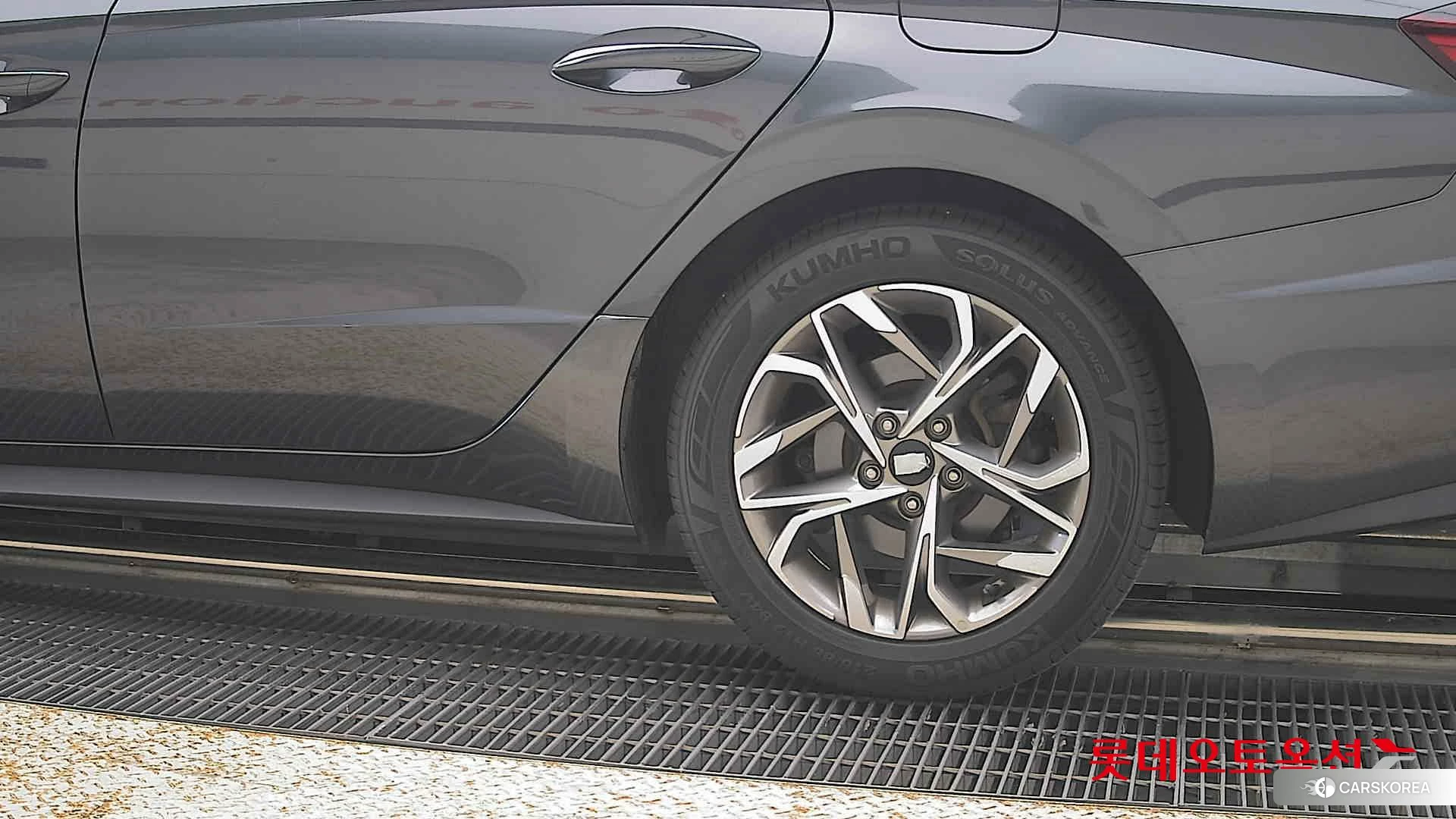 Hyundai Sonata id 4902494 из Кореи 14