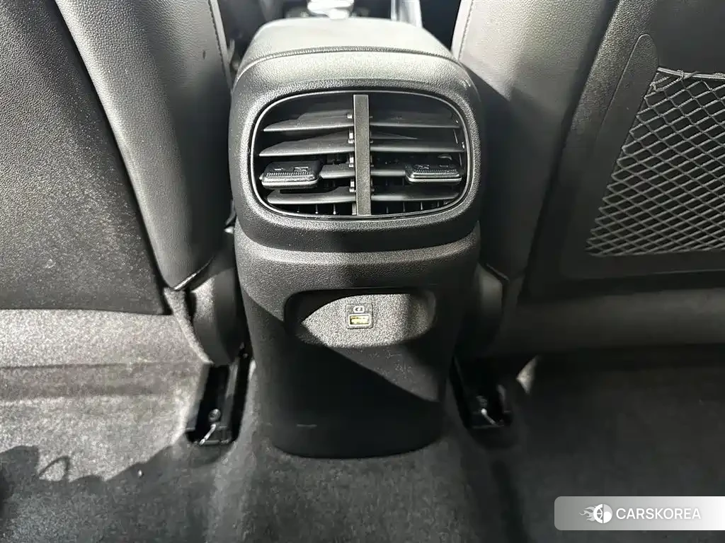 Hyundai Elantra id 4545969 из Китая 14