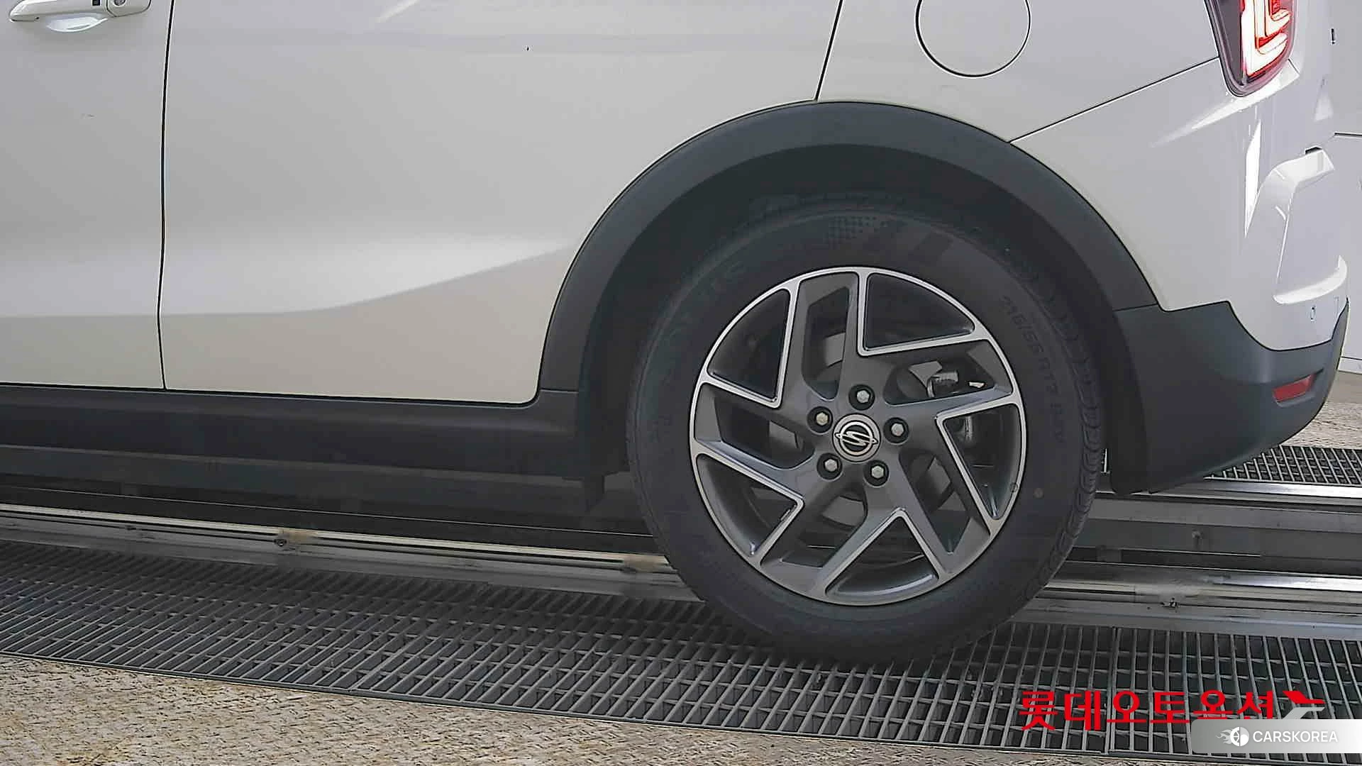 SsangYong Tivoli id 3869460 из Кореи 14