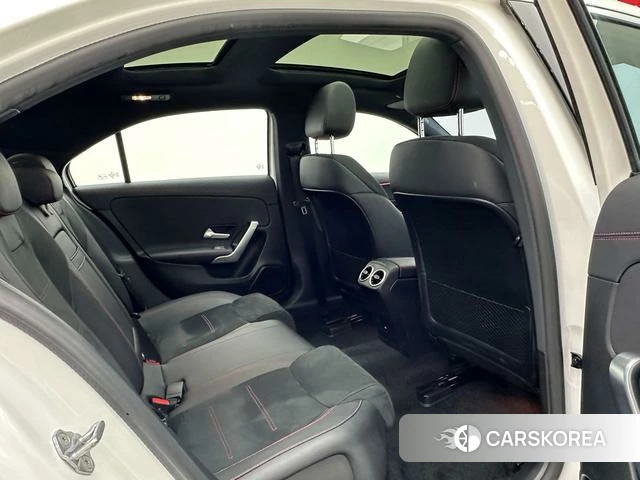 Mercedes-Benz Class A id 4307227 из Китая 14
