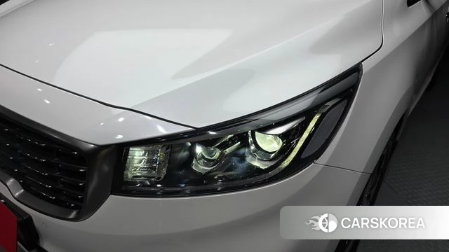Kia The New Carnival id 4667557 из Кореи 14