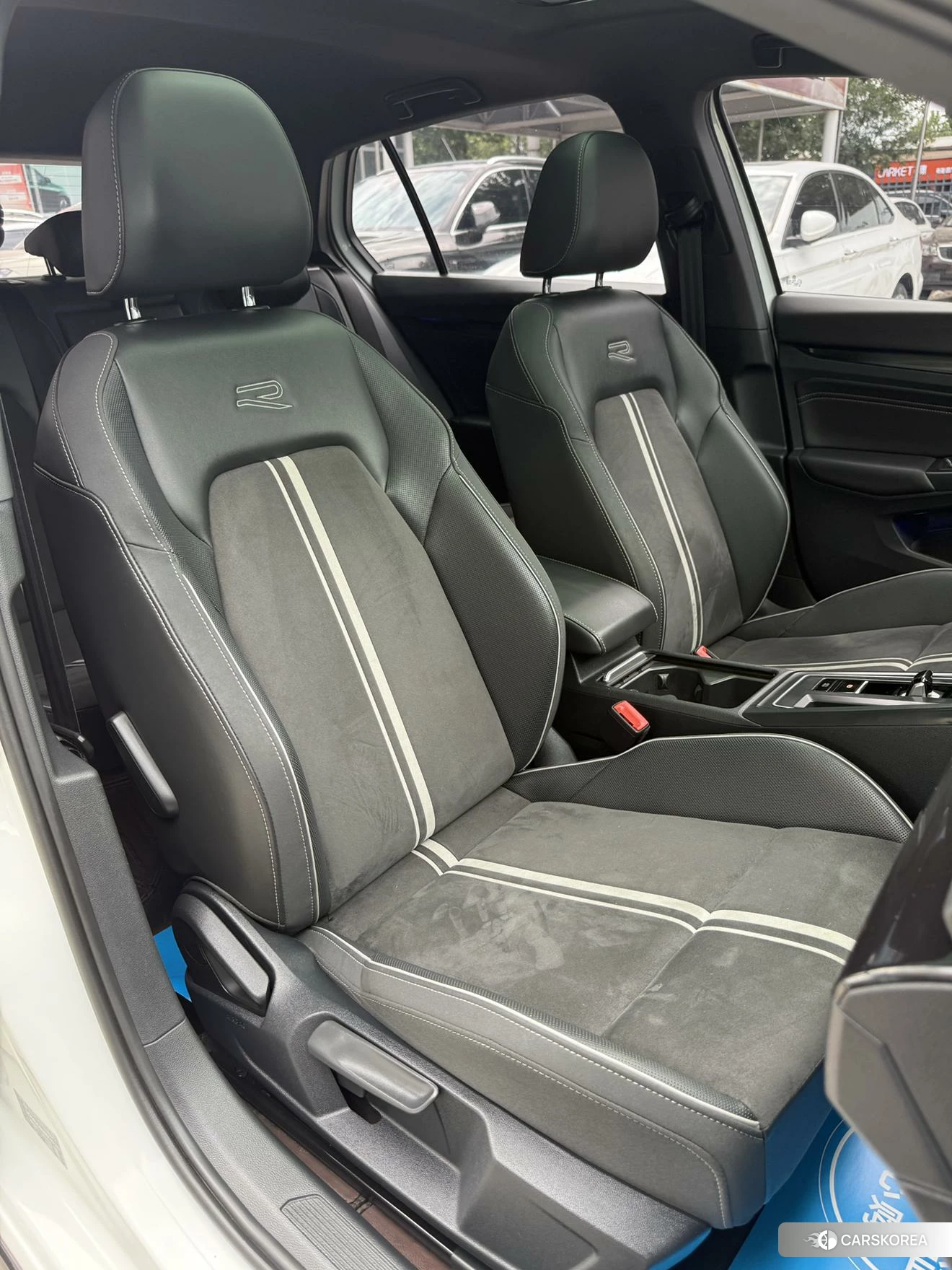 Volkswagen Golf id 4467659 из Китая 14