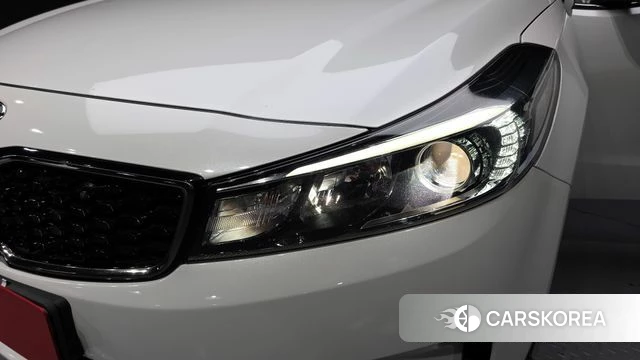 Kia The New K3 id 4295189 из Кореи 14