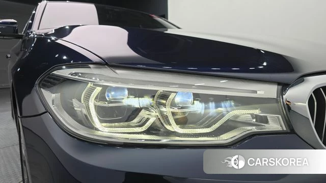 BMW 5 Series (G30) id 4637951 из Кореи 14