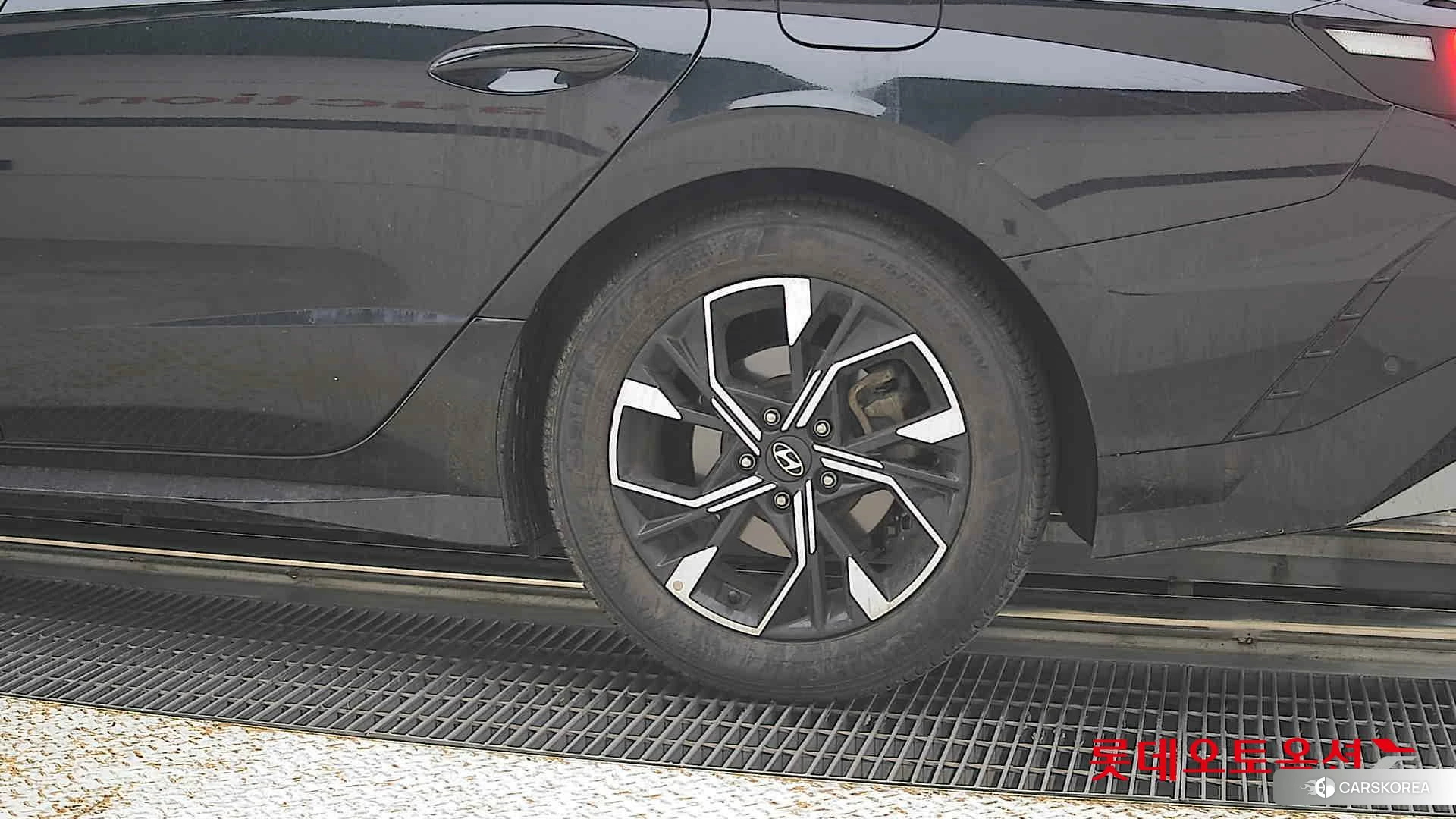 Hyundai Sonata id 4512273 из Кореи 14