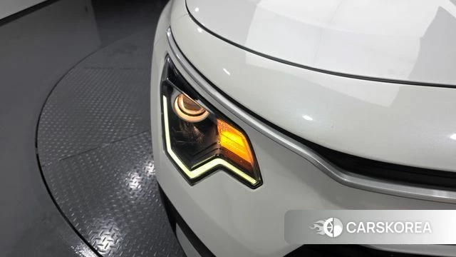 Kia Di Ol Nu Niro id 4707121 из Кореи 14