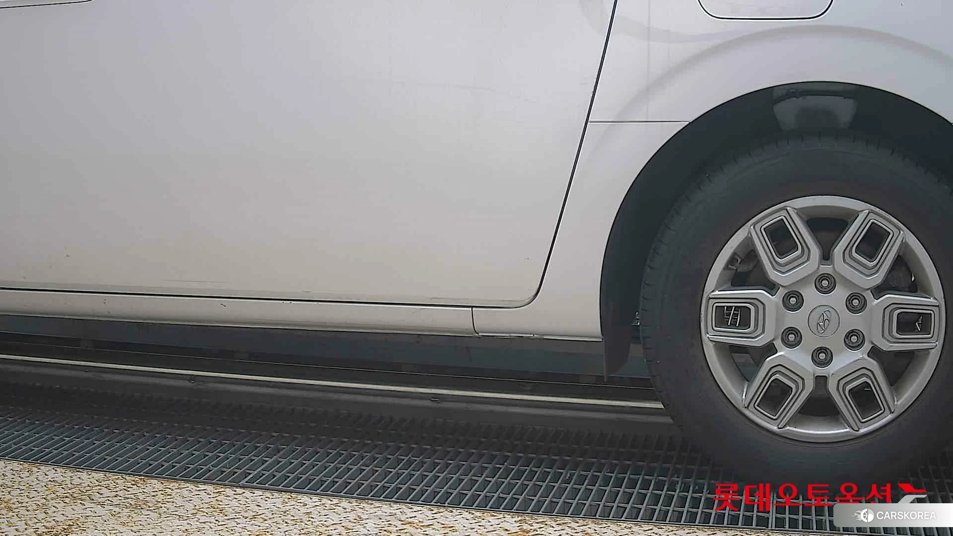 Hyundai Staria id 4902511 из Кореи 14