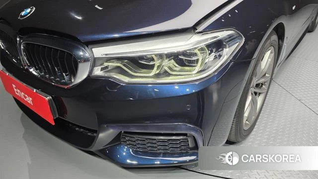 BMW 5 Series (G30) id 4269123 из Кореи 14